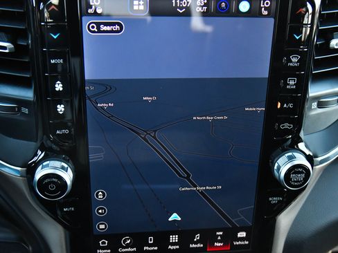 Used 2024 RAM 2500 Laramie image 26