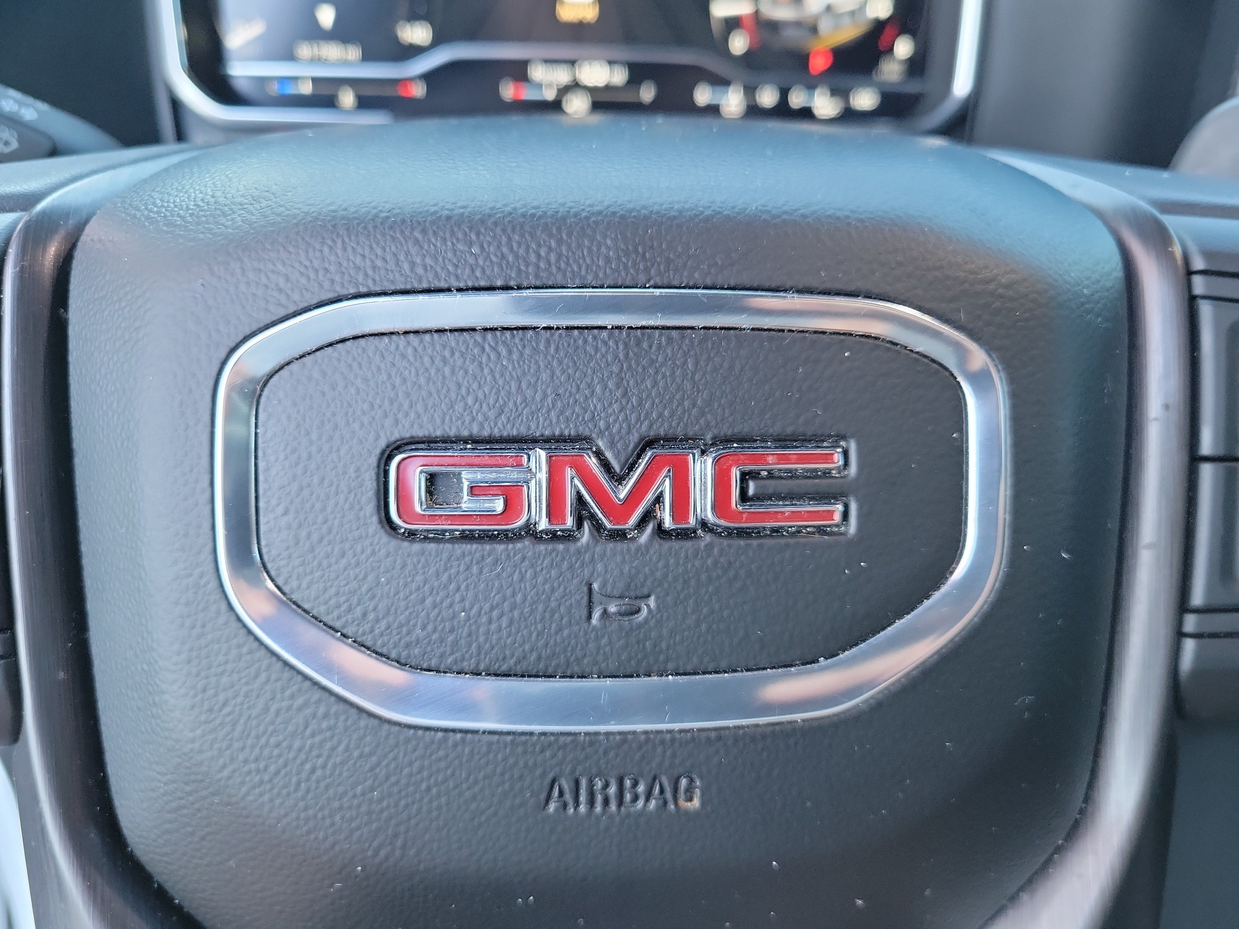 Used 2023 GMC Sierra 1500 AT4 w/ AT4 Premium Package AWD/4WD image 21