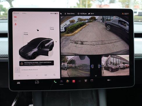 Used 2023 Tesla Model Y Long Range image 54