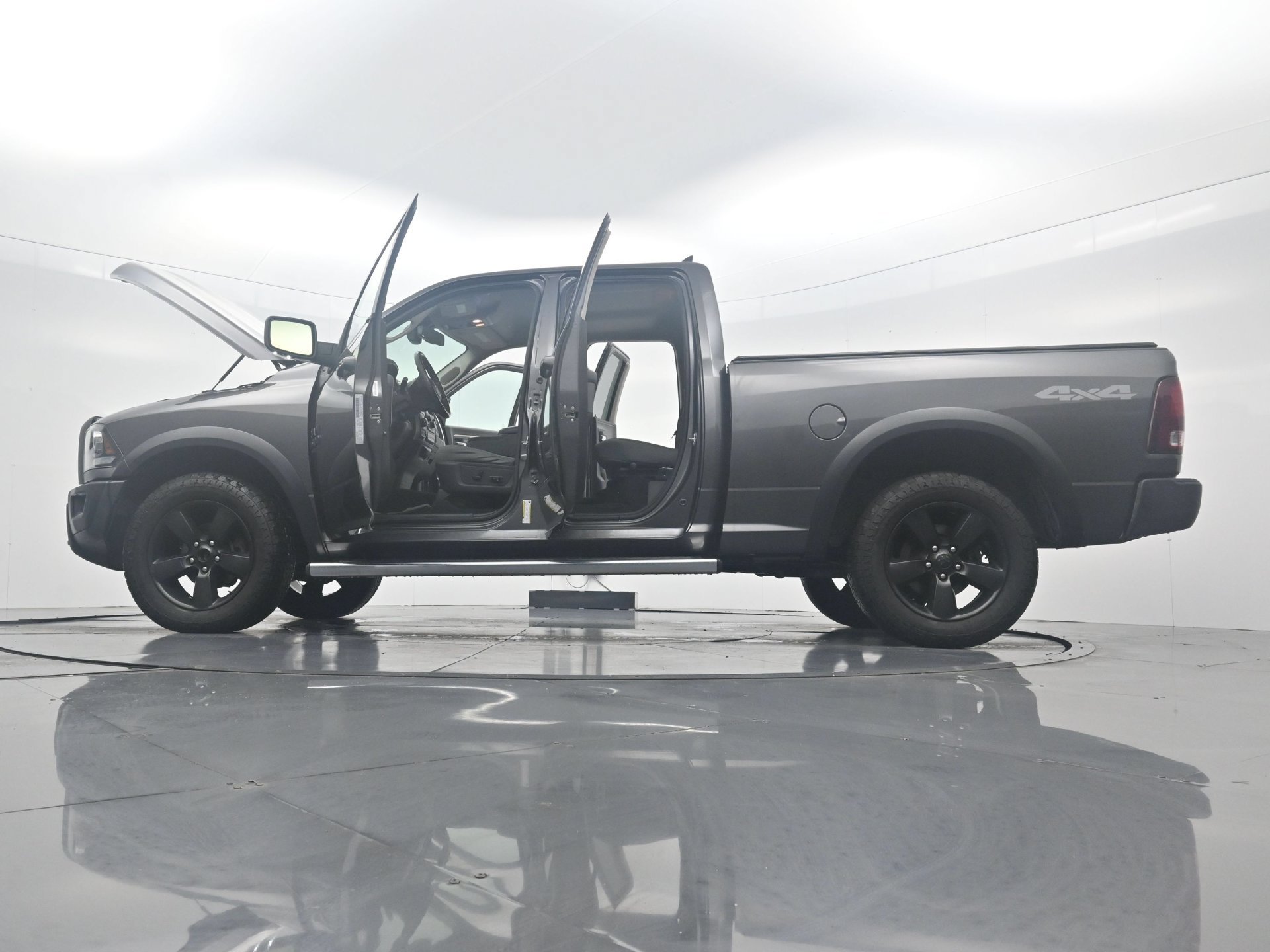 Used 2019 RAM 1500 Warlock w/ Luxury Group AWD/4WD image 43