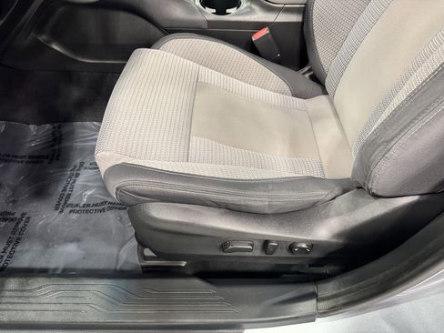 Used 2020 Subaru Outback Premium image 19