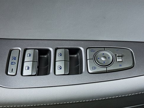 Used 2025 Hyundai Palisade SEL image 15