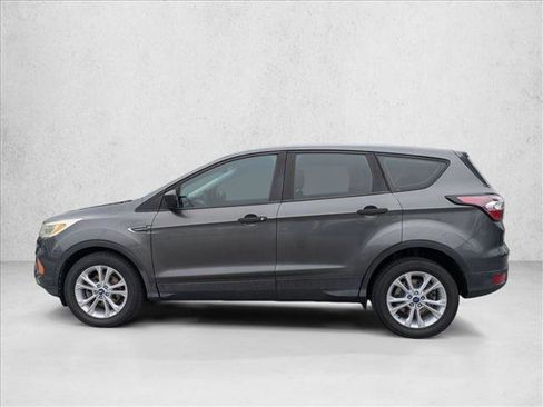Used 2017 Ford Escape S image 9