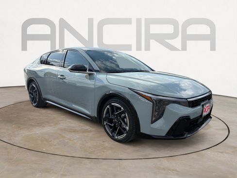 Used 2025 Kia K4 GT-Line image 6