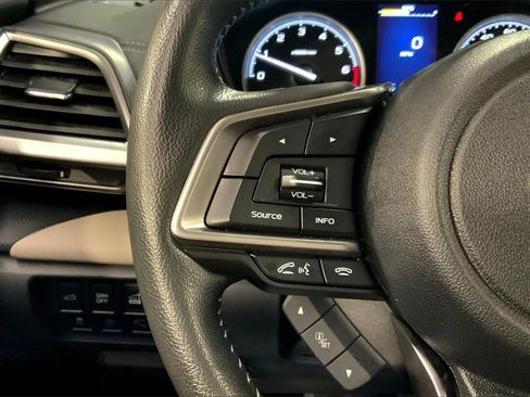 Used 2022 Subaru Forester Limited image 21