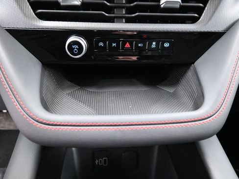 New 2026 Ford Explorer ST-Line w/ ST-Line Street Pack AWD/4WD image 16