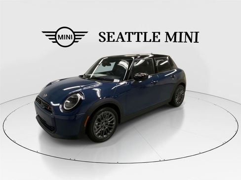 New 2026 MINI Cooper S image 5