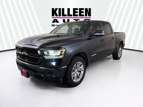 Used 2019 RAM 1500 Laramie w/ Sport Appearance Package AWD/4WD image 3