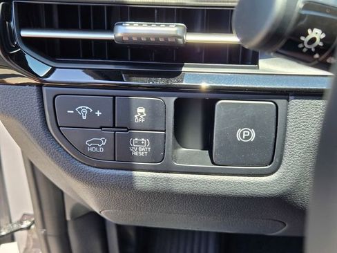 New 2026 Kia Sportage X-Line AWD/4WD image 14