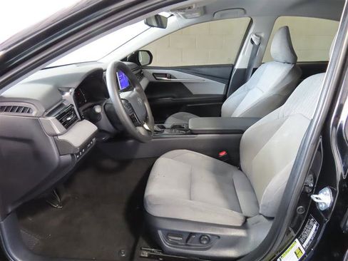 Used 2025 Toyota Camry LE w/ Convenience Package FWD image 13