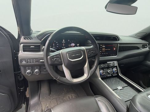 Used 2023 GMC Yukon XL Denali w/ Max Trailering Package AWD/4WD image 11