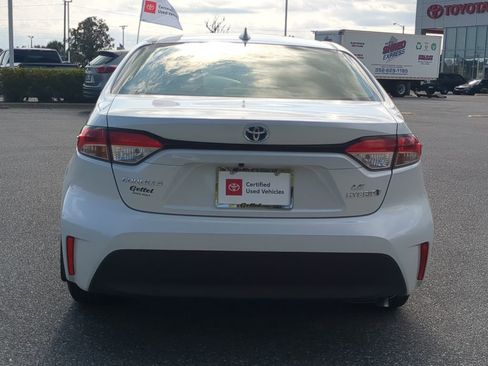 Used 2024 Toyota Corolla LE image 14