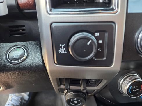 Used 2021 Ford F250 Platinum w/ FX4 Off-Road Package AWD/4WD image 20