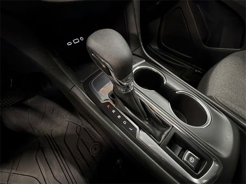 Certified 2024 Chevrolet Equinox LT w/ LPO, Floor Liner Package image 16