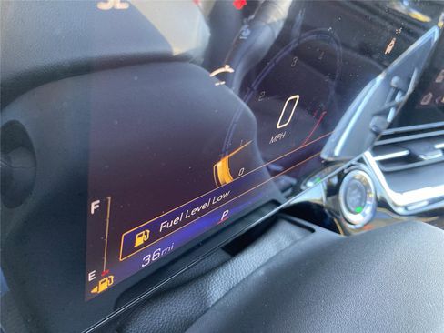 New 2026 Chevrolet Trax RS w/ Sunroof Package image 30