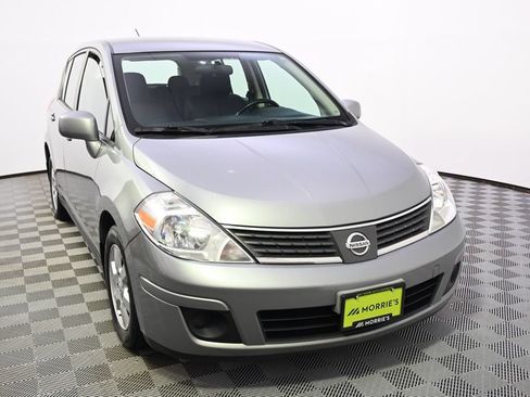 Used 2008 Nissan Versa Hatchback w/ Convenience Pkg FWD image 7