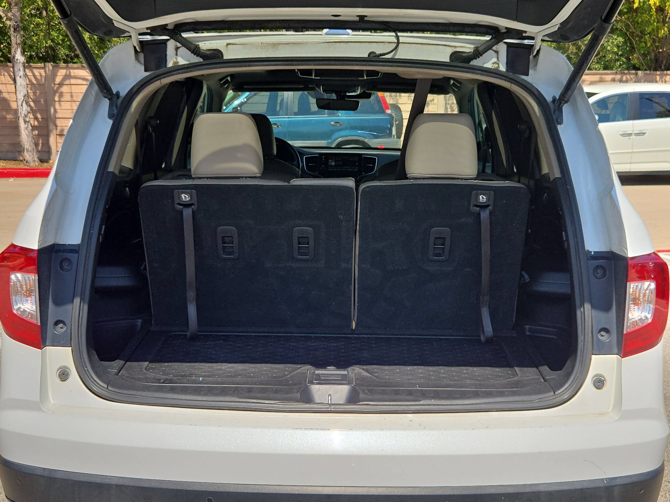 Used 2021 Honda Pilot Touring image 25