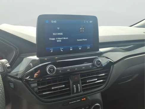 Used 2023 Ford Escape ST-Line w/ Cold Weather Package FWD image 18