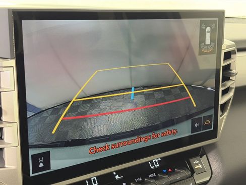 Used 2025 Toyota Tundra Limited image 20