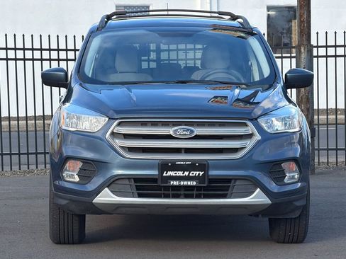 Used 2018 Ford Escape SE image 8