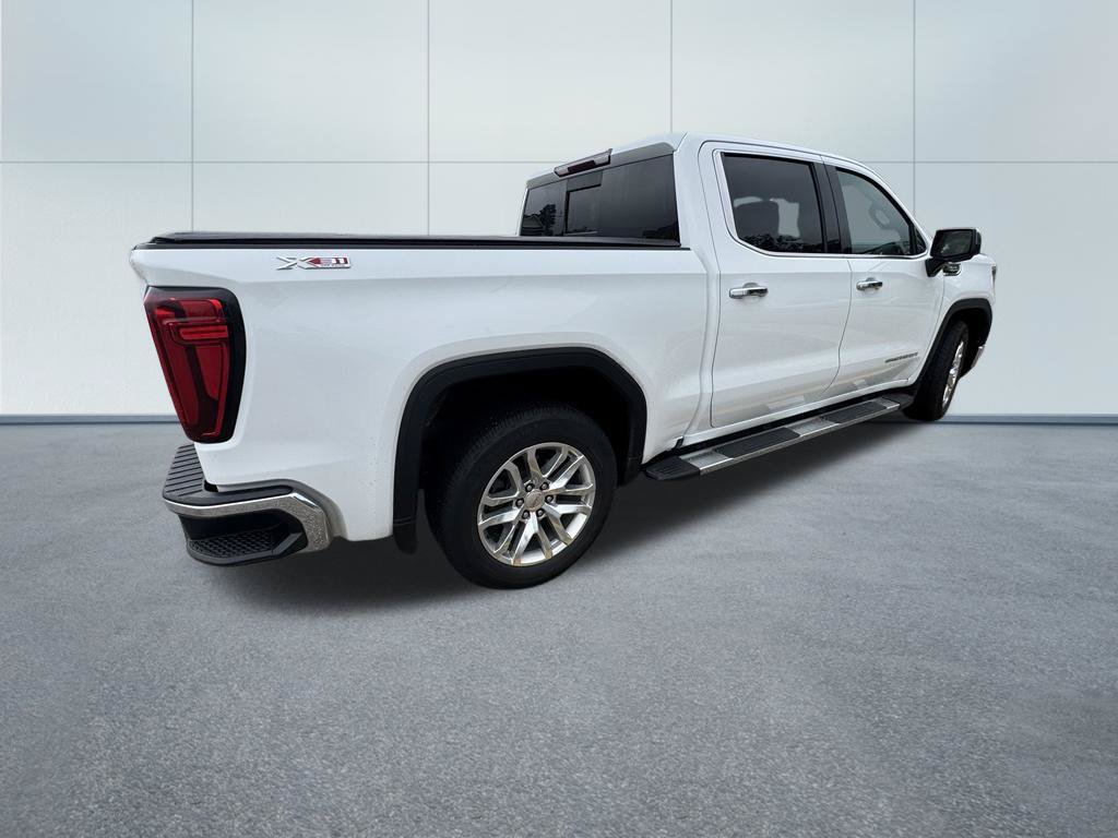 Used 2021 GMC Sierra 1500 SLT w/ SLT Premium Plus Package AWD/4WD image 3