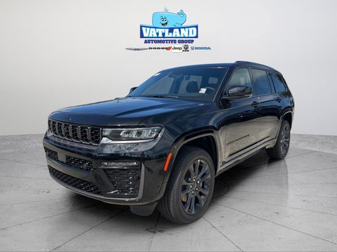 New 2026 Jeep Grand Cherokee L Limited AWD/4WD image 1