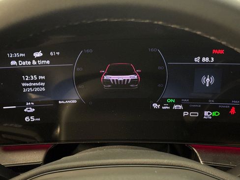 New 2025 Audi Q6 e-tron Premium Plus image 24