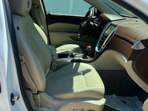 Used 2014 Cadillac SRX Luxury FWD image 22