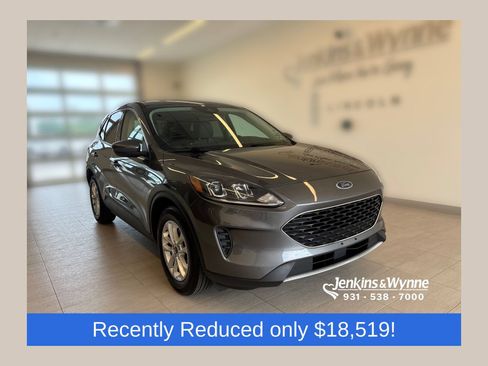 Used 2021 Ford Escape SE FWD image 1