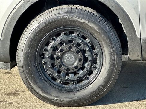 Used 2021 Kia Telluride EX w/ EX Premium Package image 31