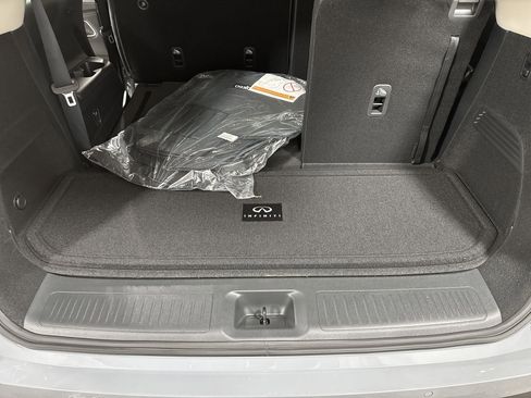 Certified 2026 INFINITI QX60 Luxe w/ Cargo Package image 32