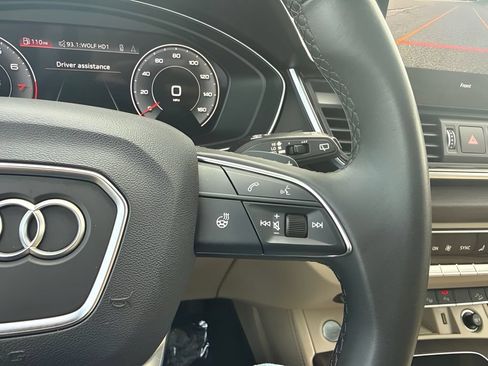 Used 2021 Audi Q5 Prestige w/ Prestige Package AWD/4WD image 18