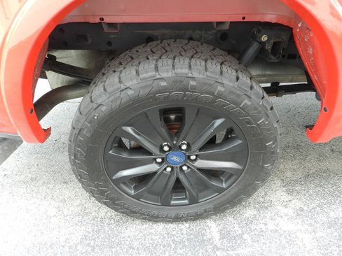 Used 2019 Ford F150 XLT w/ Equipment Group 301A Mid AWD/4WD image 19