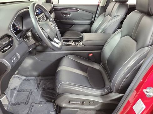 Used 2025 Honda Pilot EX-L image 20
