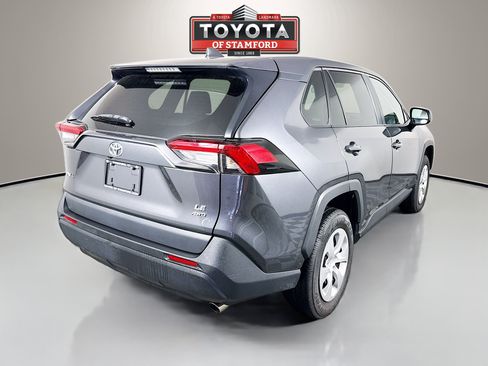 Certified 2023 Toyota RAV4 LE AWD/4WD image 7