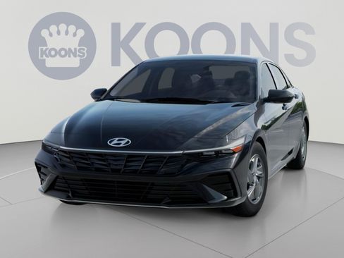 New 2026 Hyundai Elantra SE FWD image 8