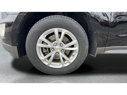 Certified 2017 Chevrolet Equinox LT w/ Convenience Package image 28