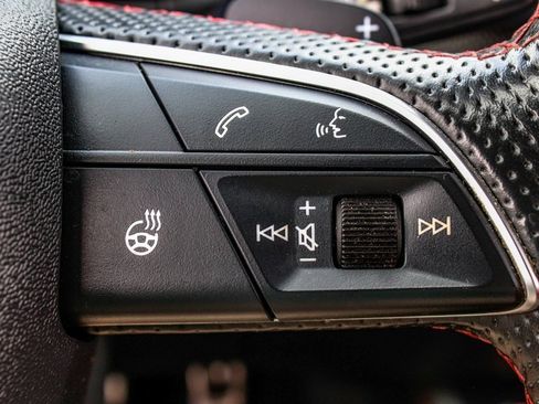 Used 2022 Audi SQ5 Premium Plus w/ Premium Plus Package image 29