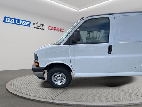 New 2025 Chevrolet Express 2500 w/ Driver Convenience Package image 36