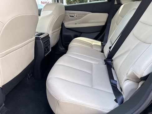 Used 2023 Nissan Murano SL FWD image 15