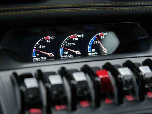 Used 2019 Lamborghini Huracan LP 580-2 image 47