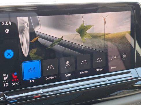 New 2025 Volkswagen Atlas Peak Edition SE AWD/4WD image 7