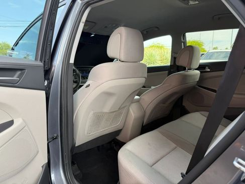 Used 2016 Hyundai Tucson Sport FWD image 42