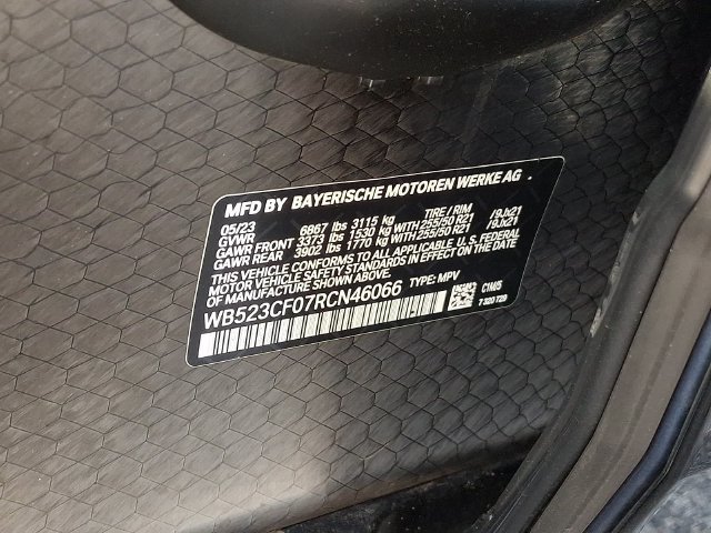 Used 2024 BMW iX xDrive50 w/ Sport Package AWD/4WD image 31