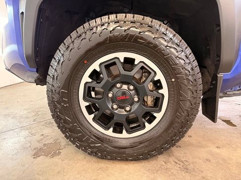 Used 2024 Toyota Tacoma TRD Off-Road w/ TRD Off Road Upgrade Package AWD/4WD image 14