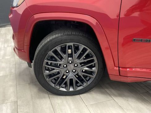 Certified 2024 Jeep Compass Limited w/ High Altitude Package image 35