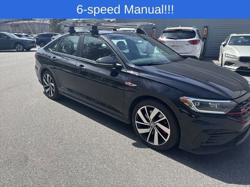 Used 2019 Volkswagen Jetta GLI FWD image 6