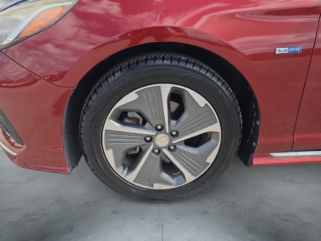 Used 2018 Hyundai Sonata Limited FWD image 14