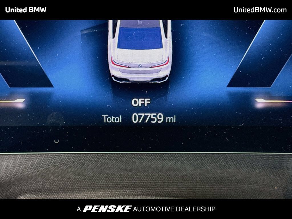 Used 2025 BMW 750e xDrive w/ Executive Package AWD/4WD image 7