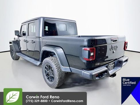 Used 2022 Jeep Gladiator Sport AWD/4WD image 6